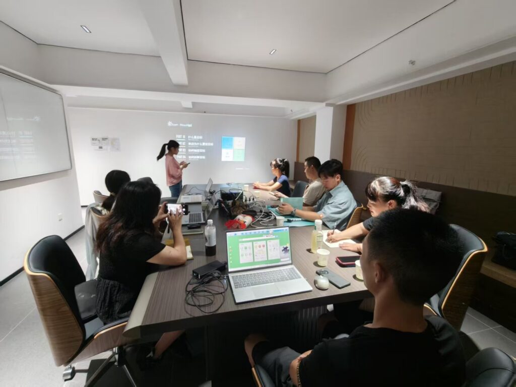 成都部分加盟商培训会召开